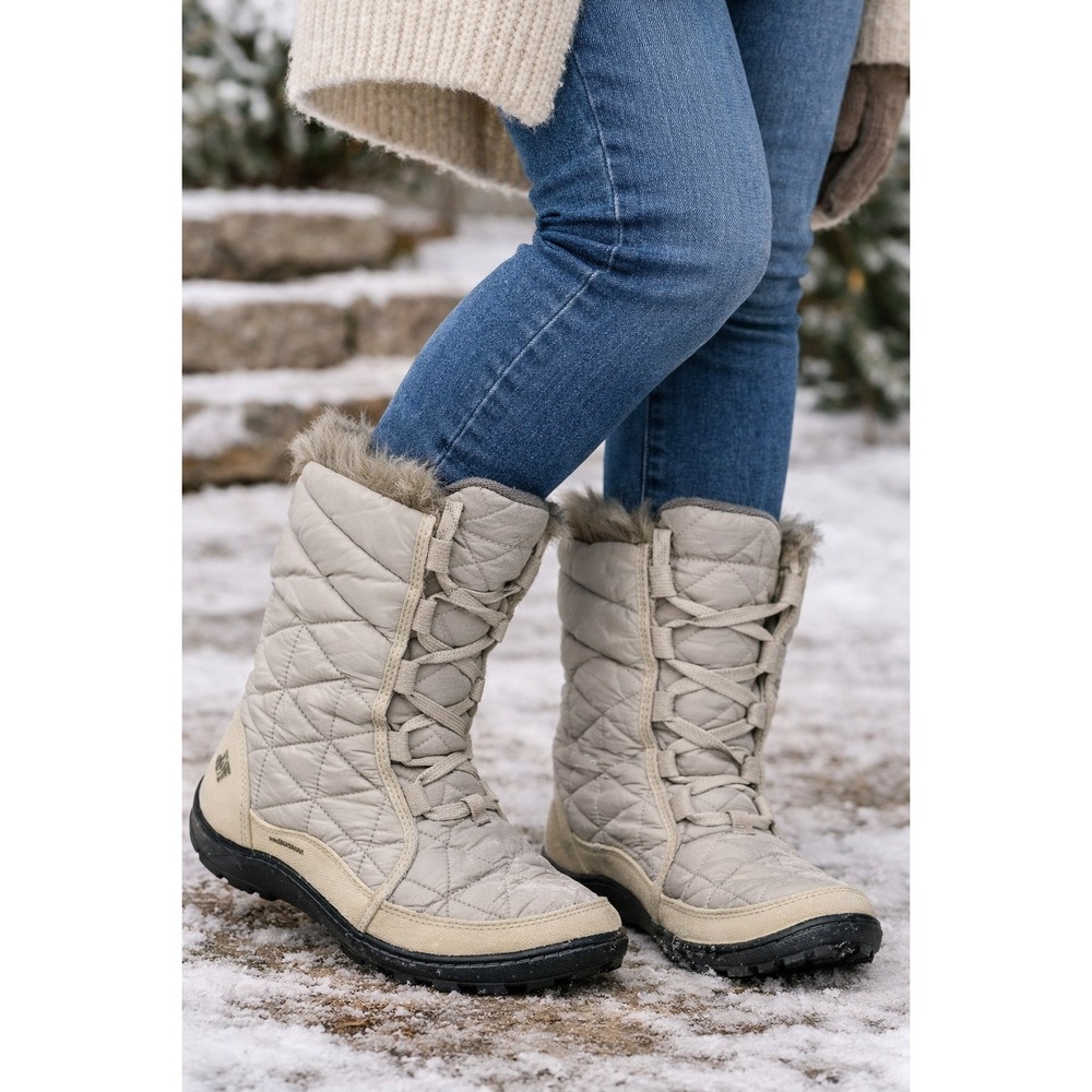 Columbia Minx Snow Boots Women's 9.5 Mid Omni-Grip Quilted Winter Boots